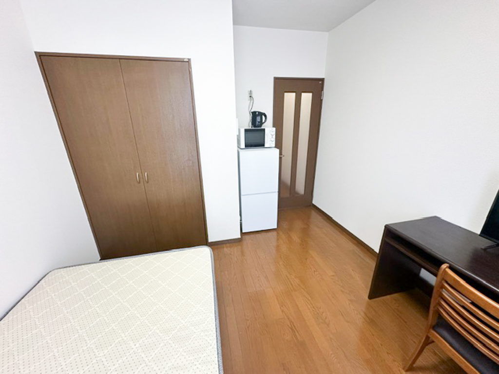 ޥ󥹥꡼֥ޥå¢渶EAST֥ضر롼ࡦ3ʬ١Ἴաۢ㥹ɥ꡼ʪ