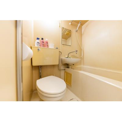 テレワークOK 外国人可能 渋谷区 新宿までアクセス良し 家具家電付き！の物件画像