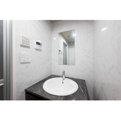 最寄り駅まで徒歩3分/家具・家電完備/オシャレなデザイナーズ物件♪/CH RESIDENCE 喜久井町 102の物件画像