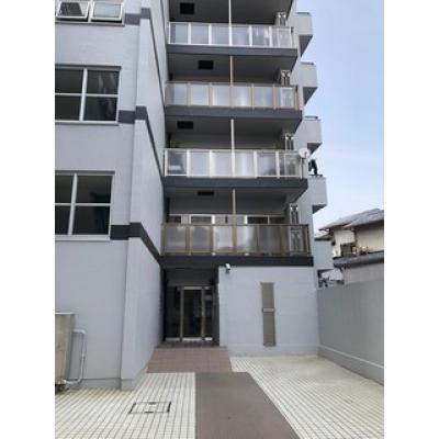 トラスト元町9【LDKは約39帖♪サンルーム付3LDK★】の物件写真2