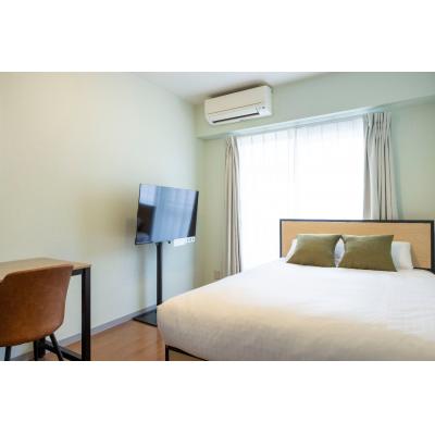 大久保駅から徒歩2分！新大久保駅から徒歩5分！飲食店多数/wi-fi完備/シャルマンやよい202の物件画像