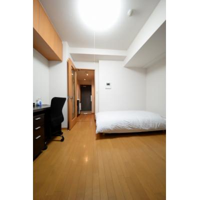 EP梅田EAST　③【NET無料（有線・無線Ｗｉ-Ｆｉ）、ペット飼育相談可、ドラム式洗濯乾燥機・３２型液晶TV・ブルーレイ完備！】の物件写真5