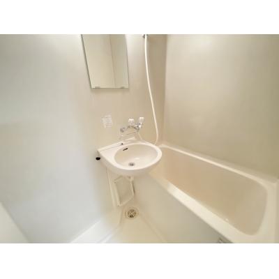  ⛄2月までの入居開始で表示賃料から1日1,000円OFF！⛄◆パシオン宝塚中央４【敷地内駐車場あり】【オートロック付！清荒神駅徒歩４分！バス・トイレ別】の物件画像