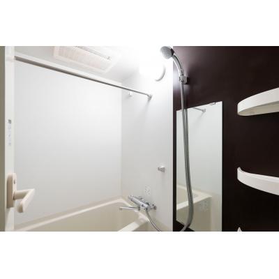 最寄り駅まで徒歩4分！主要駅へのアクセス良好！綺麗で落ち着いた内装/ルクレ西新宿901の物件画像