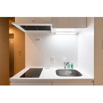 新宿まで乗り換えなし4分！  入居人数最大3人 ／ Wi-Fi無料／PASEO市谷台町II 201の物件画像