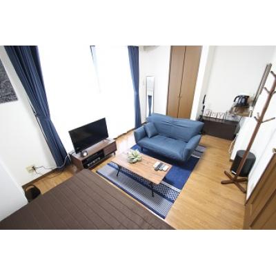 エールマンスリー紙屋町（4-2)　【★無料WI-FI標準装備（無制限）★・本通り３分・セミダブルＢ・バストイレ別・完全角部屋】の物件画像