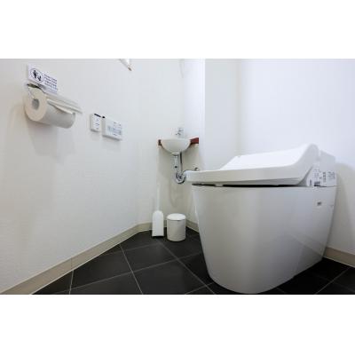 人気の港区エリア/デザイナーズ/家具家電付き/プラチナコート南麻布701の物件画像