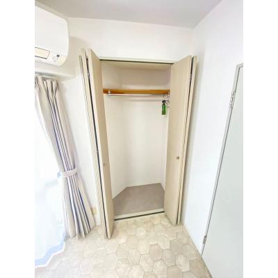 ●2026年4月18日から入居可●ユニオンマンスリー北朝霞１　301 1K・シングル☆【禁煙ルーム】人気の角部屋&2面採光♪安心の室内洗濯機＆玄関から直接居室が見えないリビングドア完備！電子レンジやたの物件画像