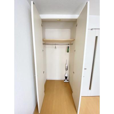 ユニオンマンスリー三鷹５　402　1K・シングル☆【禁煙ルーム】人気のバストイレ別＆デスク・チェアのあるお部屋♪安心の建物AL＆室内洗濯機完備/成蹊大学や武蔵野大学武蔵野キャンパスまで徒歩通学の物件画像