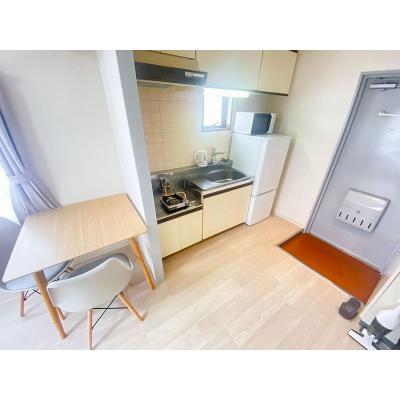 ユニオンマンスリー府中多磨１　203　1DK・ダブル☆【禁煙ルーム】人気の角部屋＆2面採光♪来客時に安心のモニター付きインターフォン完備！の物件画像