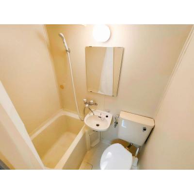 ユニオンマンスリー府中中河原３　103　1K・シングル☆【禁煙ルーム】勉強や仕事におすすめデスク・チェアのあるお部屋！洗濯機や冷蔵庫など生活家電完備の物件画像