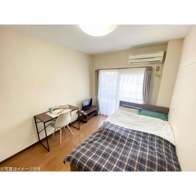 ユニオンマンスリー府中西府３　201　1K・セミダブル☆【禁煙ルーム】人気の角部屋！デスク・チェア＆室内洗濯機や2ドア冷蔵庫など生活家電のあるお部屋の物件画像