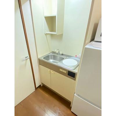 ユニオンマンスリー府中西府３　201　1K・セミダブル☆【禁煙ルーム】人気の角部屋！デスク・チェア＆室内洗濯機や2ドア冷蔵庫など生活家電のあるお部屋の物件画像