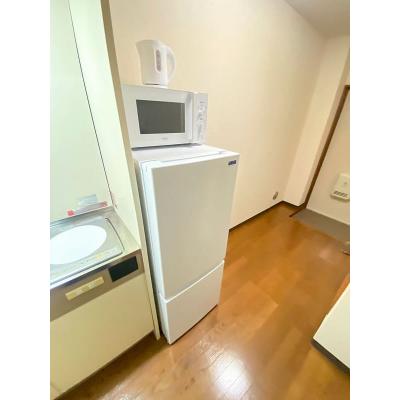 ユニオンマンスリー府中西府３　201　1K・セミダブル☆【禁煙ルーム】人気の角部屋！デスク・チェア＆室内洗濯機や2ドア冷蔵庫など生活家電のあるお部屋の物件画像
