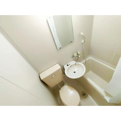 ユニオンマンスリー町田７　308　1R・シングル☆【禁煙ルーム】人気の角部屋♪室内洗濯機やたっぷり収納2ドア冷蔵庫など生活家電完備！デスク・チェアがあるお部屋の物件画像