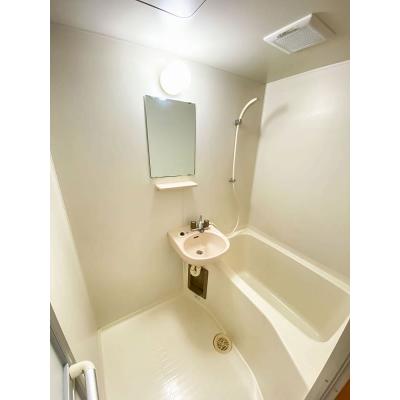 ユニオンマンスリー永山５　207　1K・シングル☆【禁煙ルーム】嬉しいバストイレ別のお部屋＆たっぷり収納付き♪2路線利用可/新宿方面にも乗り換えなしでアクセス可能。の物件画像