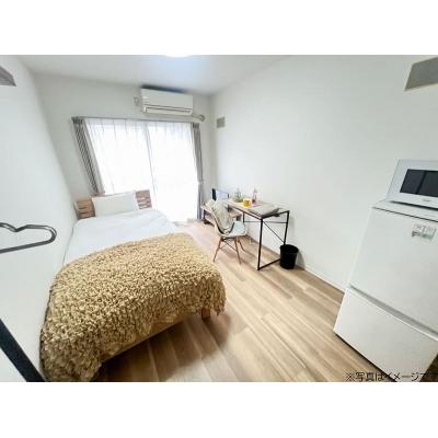 ●2026年2月7日から入居可●ユニオンマンスリー武蔵小杉５　205　1K・シングル☆【禁煙ルーム】デスク・チェアや2ドア冷蔵庫などの家具家電付き。武蔵小杉駅 徒歩10分/複数路線利用可で多方面へのアの物件画像