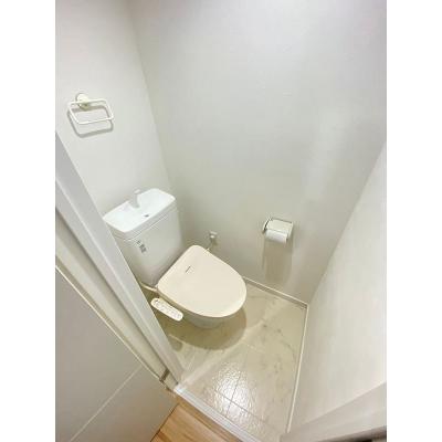 ユニオンマンスリー京王稲田堤４　402　1LDK・セミダブル☆【禁煙ルーム】人気の角部屋＆バストイレ別＆独立洗面台あり！安心の宅配ボックス＆モニター付きインターフォン＆室内洗濯機完備♪の物件画像