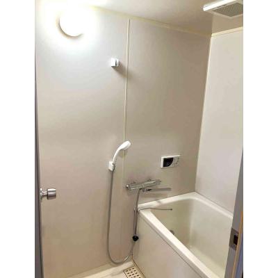 マコットいわき駅前東201【無料駐車場あり・角部屋・バストイレ別・Wi-Fi無料】4名入居可の広々空間♪『いわき駅』徒歩11分！の物件画像