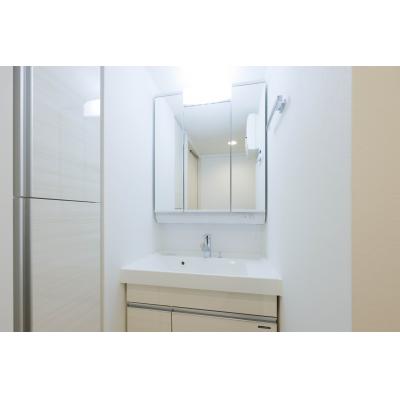 両国駅から徒歩9分！/交通アクセス良し/白基調の綺麗な内装/Noble Park RYOGOKU 201の物件画像