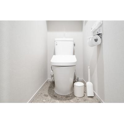 中野駅から徒歩10分/新宿駅まで電車5分/2024年築/家具家電付き/PREAS中野新井 404の物件画像