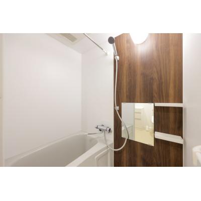 新宿駅まで乗換不要！/交通アクセス抜群/広々としたお部屋/コルティーレ四谷本塩町 102の物件画像