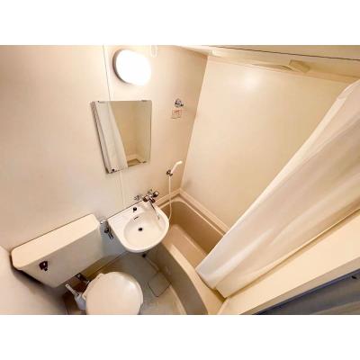 ユニオンマンスリー百合ヶ丘３　406　1R・シングル☆【禁煙ルーム】デスク・チェア＆2ドア冷蔵庫や電子レンジなど生活家電のあるお部屋/安心の建物AL＆室内洗濯機完備の物件画像