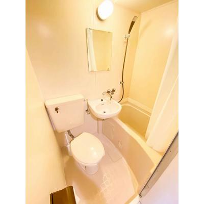 ユニオンマンスリー百合ヶ丘３　410　1R・シングル☆◆インターネット固定回線（有線・Wi-Fi）無料の部屋◆【禁煙ルーム】人気の角部屋♪ローテーブル・ソファーのあるお部屋の物件画像