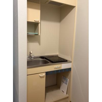 カーサヴェルデ　　熊本赤十字病院近く　　バス・トイレ別！の物件画像