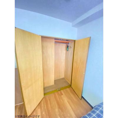 ユニオンマンスリー横浜平沼橋２　302　1K・シングル☆【禁煙ルーム】デスク・チェア完備！室内洗濯機や冷蔵庫など生活家電のあるお部屋/23時頃まで営業スーパー・サミットストアまで徒歩約4分の物件画像