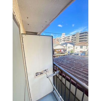 ユニオンマンスリー横浜平沼橋２　302　1K・シングル☆【禁煙ルーム】デスク・チェア完備！室内洗濯機や冷蔵庫など生活家電のあるお部屋/23時頃まで営業スーパー・サミットストアまで徒歩約4分の物件画像