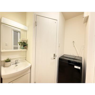 コスパだけじゃない“快適さ重視”マンスリータウン【２０１６年築！】【ＪＲ高崎駅徒歩８分♪】【バストイレ別＋うれしい独立洗面台あり☆】【無料Wi-Fiあり】檜物町Ａ5の物件画像