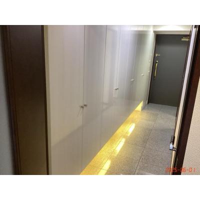 「五条駅」徒歩7分　Wi-Fi無料＆光熱費無料！【大容量収納・11階のお部屋】◆ロアールステイ京都五条堀川◆の物件画像