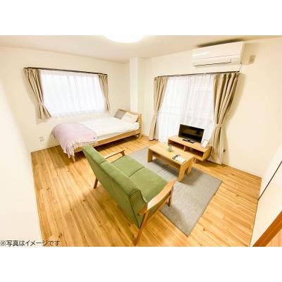 ●2026年4月19日から入居可●ユニオンマンスリー横浜反町２　201　1DK・セミダブル☆【禁煙ルーム】広々１DK＆人気の角部屋物件！ダイニングテーブルやゆったり二人掛けソファ付き。東急東横線 反町の物件画像