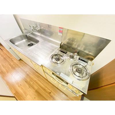 ●2026年4月19日から入居可●ユニオンマンスリー横浜反町２　201　1DK・セミダブル☆【禁煙ルーム】広々１DK＆人気の角部屋物件！ダイニングテーブルやゆったり二人掛けソファ付き。東急東横線 反町の物件画像