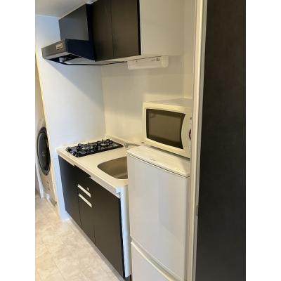 EC大阪WEST④【ＮＥＴ無料・ペット相談可・温水洗浄便座・浴室暖房乾燥機・３２型ＴＶ】の物件画像