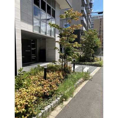 EC大阪WEST⑤【ＮＥＴ無料・ペット相談可・温水洗浄便座・浴室暖房乾燥機・３２型ＴＶ】の物件画像