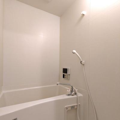 🌲🌲 弊社掲載全ての物件、ご契約全期間の賃料 “60％割引” を絶賛継続中🌳🌳　【梅田スカイビル（空中庭園）まで徒歩6分♪】ランドマークシティ北梅田🚭　［No.1385050］の物件画像