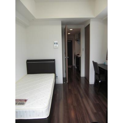 EP品川大崎駅前レジデンシャル⑧【大崎エリア　エステムの人気物件】【分譲タイプ・NET無料・ペット相談可・２口ガスコンロ・温水洗浄便座・浴室暖房乾燥機】の物件画像