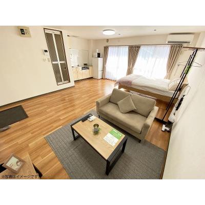 ●即日入居可●ユニオンマンスリー横浜南太田３　302　1R・セミダブル☆【禁煙ルーム】来客時に安心のモニター付きインターフォン完備！ローテーブル・ソファのあるゆったり29㎡のお部屋の物件画像