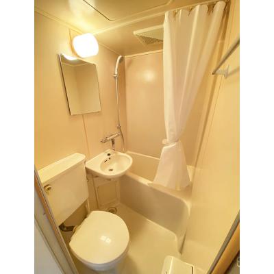 ユニオンマンスリー横浜弘明寺１　202　1R・シングル☆【禁煙ルーム】室内洗濯機や2ドア冷蔵庫など生活家電完備！勉強やテレワークにおすすめデスク・チェアのあるお部屋/コンビニ・スーパーまで徒歩約2分！の物件画像