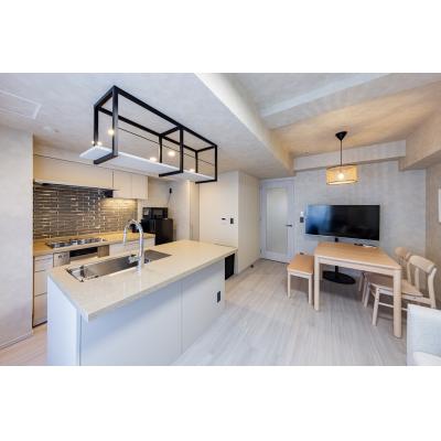 7 min walk to Shinsaibashi ! Available in Englishʪ
