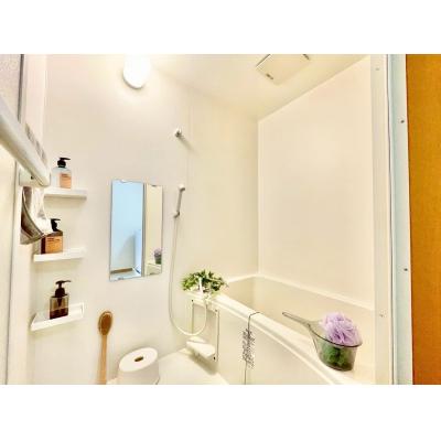 🥨🥨名古屋市西区/小田井駅徒歩5分/駐車場/無料Wi-Fi/バストイレ別・独立洗面台/全居室6帖以上/mozoワンダーシティまで徒歩7分🥨🥨ロイヤルガーデン 1A号室 ファミマンの物件画像