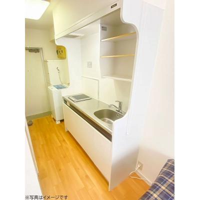 ユニオンマンスリー横浜鶴ヶ峰３　E205　1R・シングル☆【禁煙ルーム】人気の角部屋＆嬉しいロフトつき！安心のモニター付きインターフォン＆室内洗濯機完備の物件画像