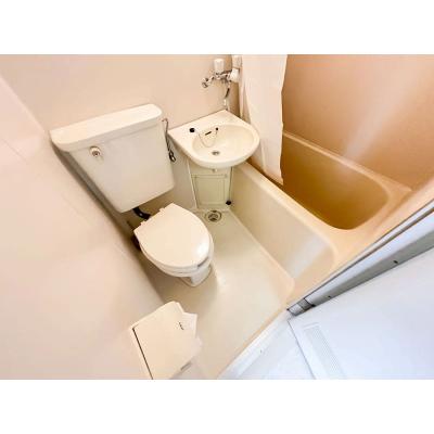 ユニオンマンスリー南林間４　102　1K・シングル☆【禁煙ルーム】人気の角部屋＆2面採光♪安心のモニター付きインターフォン＆室内洗濯機完備/小田急江ノ島線利用で中央林間駅へ1駅約2分の物件画像