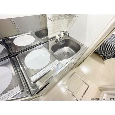 ●2026年5月13日から入居可●ユニオンマンスリー新松戸１　102　1K・シングル☆【禁煙ルーム】人気の角部屋♪冷蔵庫や電子レンジなど生活家電のあるお部屋！建物オートロック＆室内洗濯機完備の物件画像