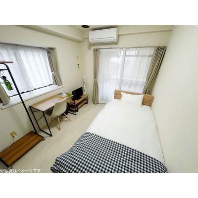 ユニオンマンスリー新松戸１　301　1K・シングル☆【禁煙ルーム】人気の角部屋♪デスク・チェア＆2ドア冷蔵庫や電子レンジなど生活家電のあるお部屋！安心の建物オートロック完備の物件画像