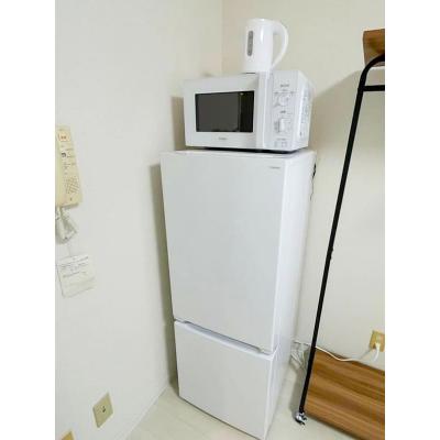 ユニオンマンスリー新松戸１　301　1K・シングル☆【禁煙ルーム】人気の角部屋♪デスク・チェア＆2ドア冷蔵庫や電子レンジなど生活家電のあるお部屋！安心の建物オートロック完備の物件画像