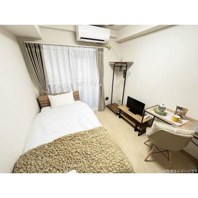 ユニオンマンスリー新松戸１　202　1K・シングル☆【禁煙ルーム】人気の角部屋＆安心の建物オートロック完備♪仕事や勉強におすすめのデスク・チェア＆洗濯機や冷蔵庫など生活家電のあるお部屋の物件画像