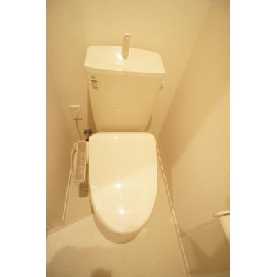 東都マンスリー　Maison de plumeria【Wifi無料！オートロック！バス・トイレ別！】の物件画像